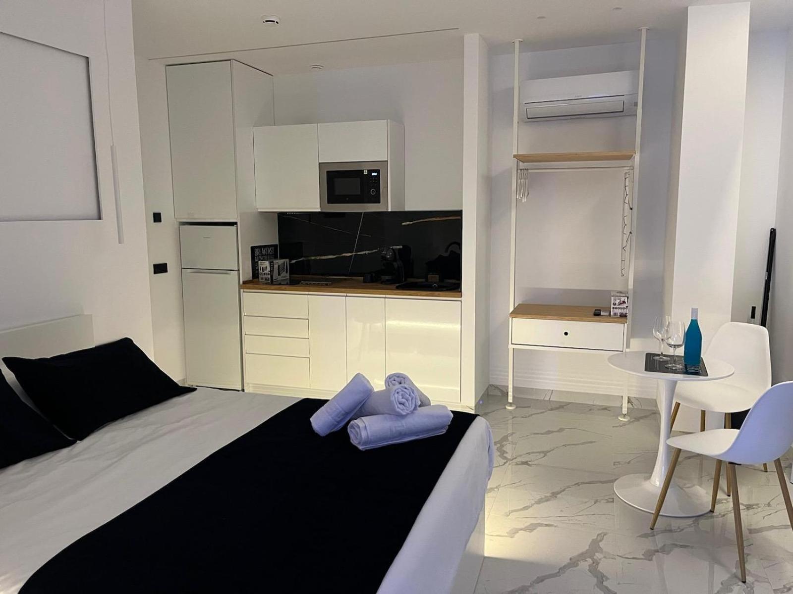 Apartamentos Alsa Conil โกนิล เด ลาฟรอนเตรา ภายนอก รูปภาพ