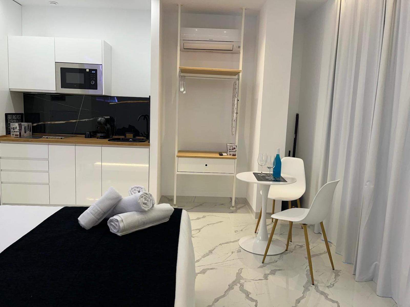 Apartamentos Alsa Conil โกนิล เด ลาฟรอนเตรา ภายนอก รูปภาพ