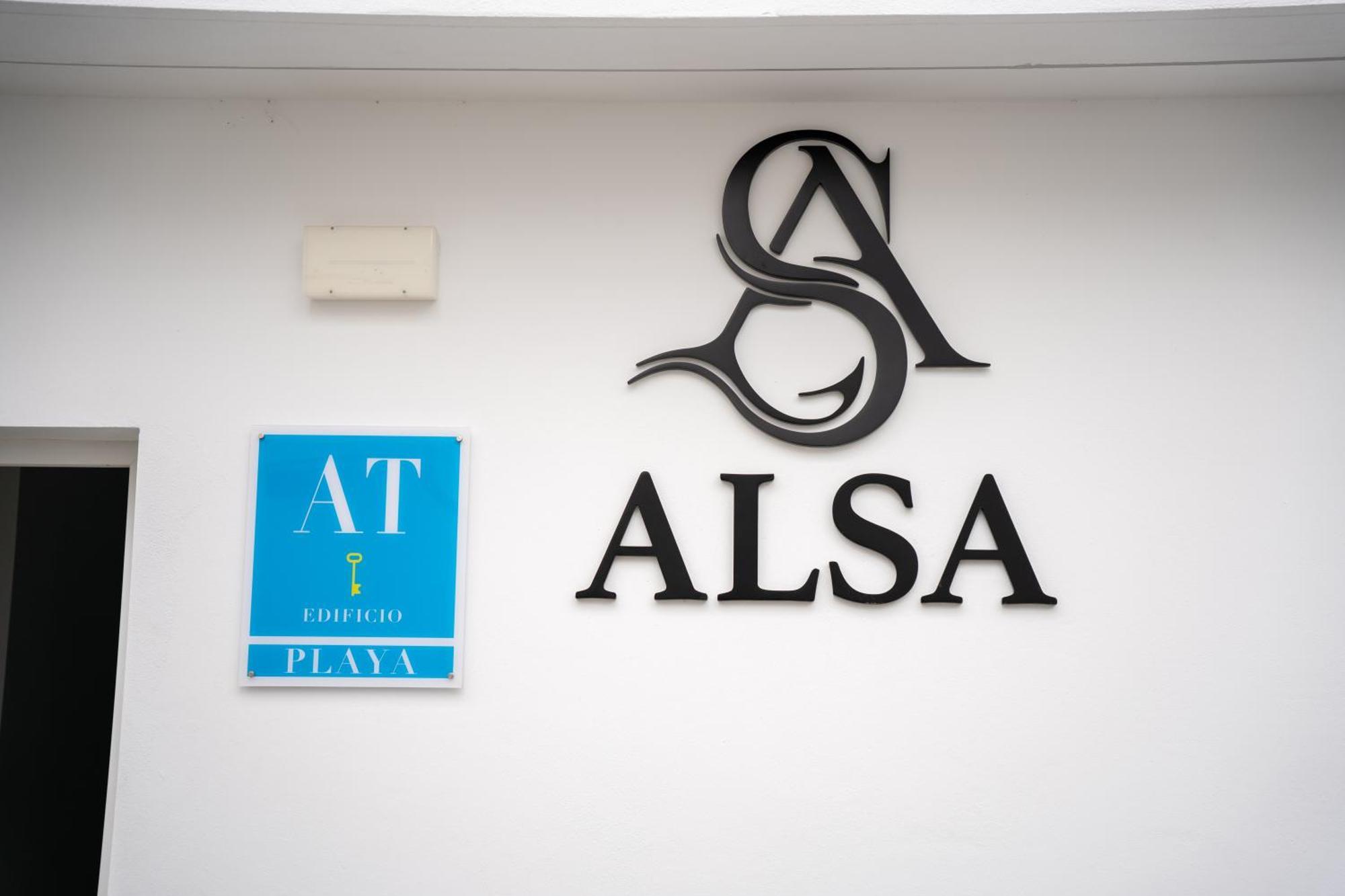 Apartamentos Alsa Conil โกนิล เด ลาฟรอนเตรา ภายนอก รูปภาพ